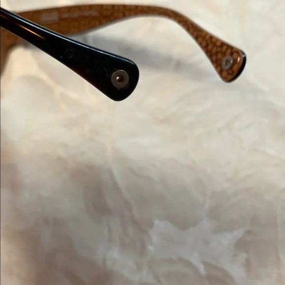 Coach Brown and Tan Glasses Stylish Sunglasses - Picture 7 of 12
